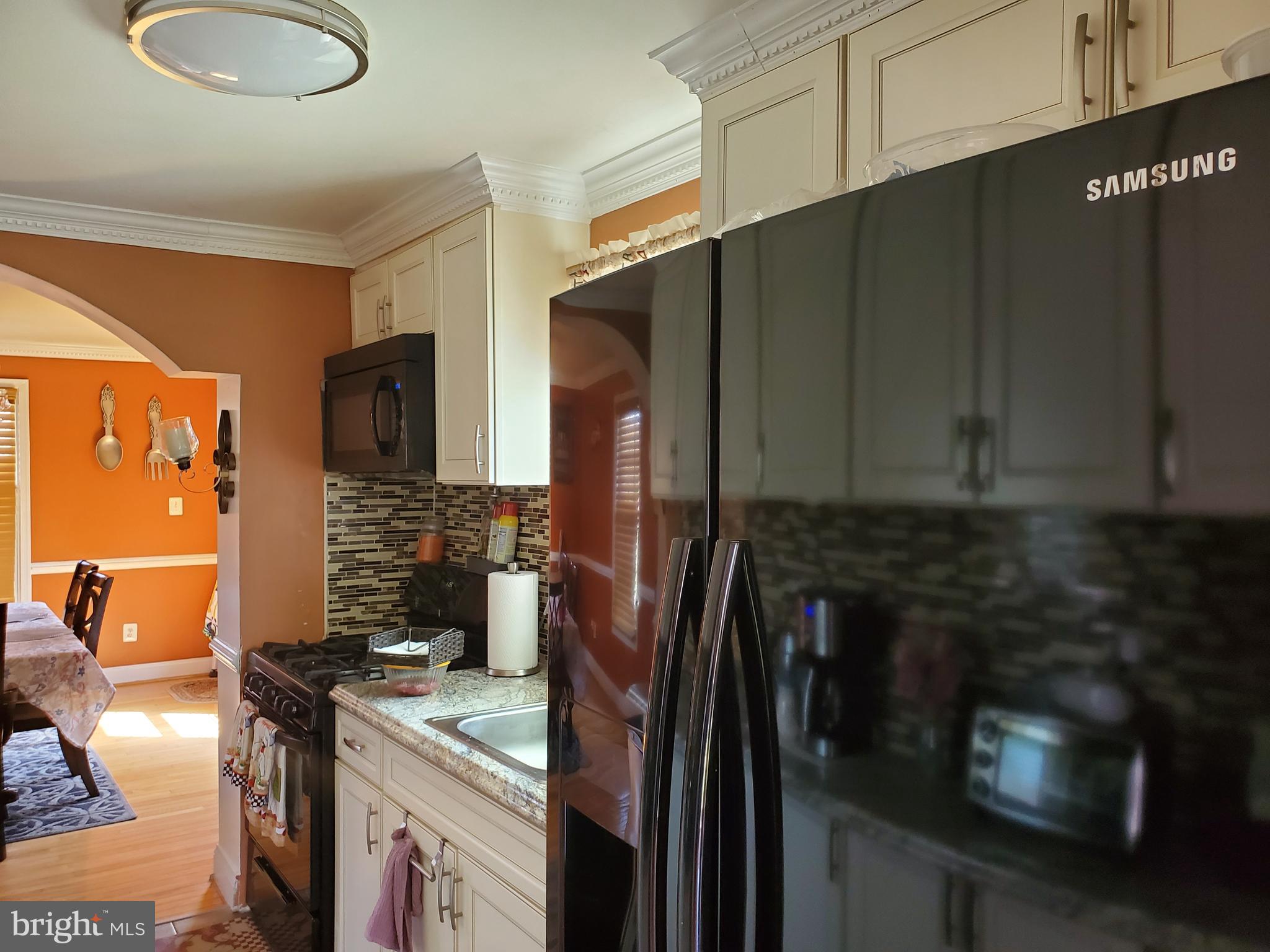 2805 Harris Avenue Silver Spring, MD 20902 - Photo 9 of 33 Gallery Image 9