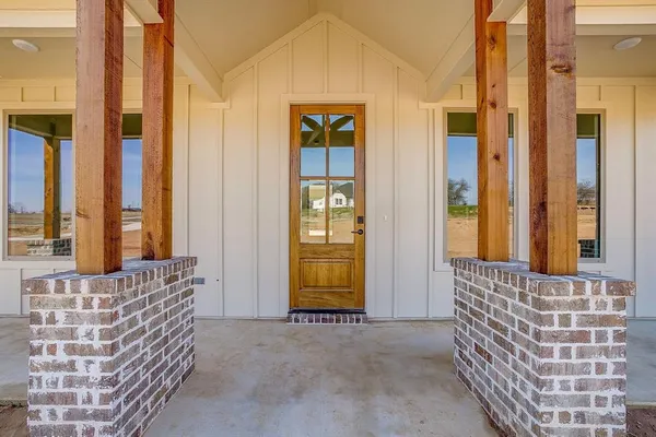 $524,900 | 201 Kilkenny Road, Poolville, TX 76487