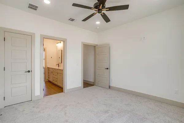 $524,900 | 201 Kilkenny Road, Poolville, TX 76487