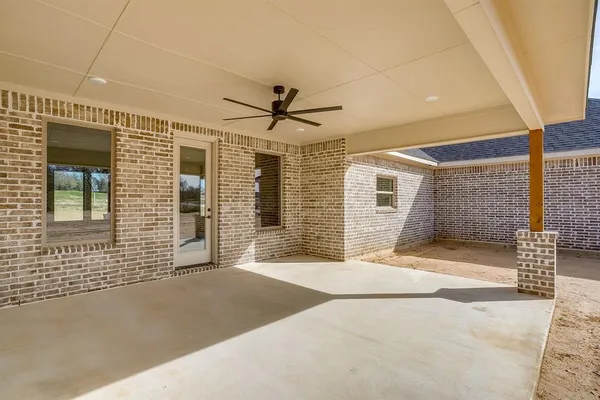 $524,900 | 201 Kilkenny Road, Poolville, TX 76487