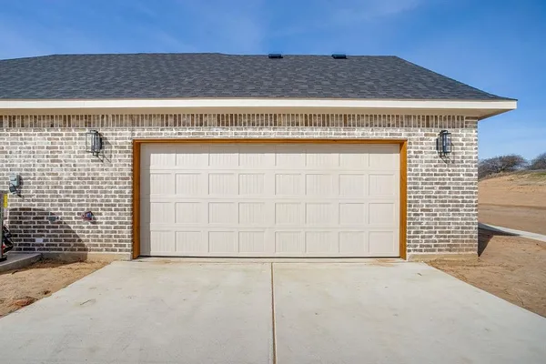 $524,900 | 201 Kilkenny Road, Poolville, TX 76487