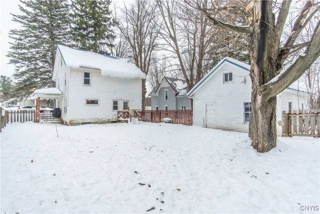 $275,000 | 164 South Main Street, Rutland, NY 13612