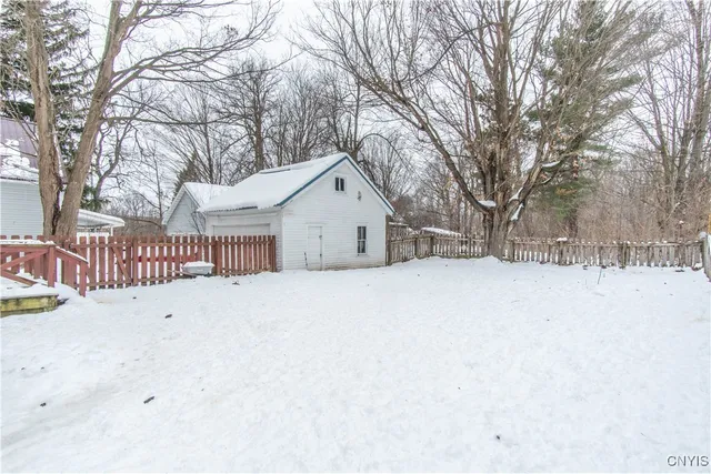 $275,000 | 164 South Main Street, Rutland, NY 13612