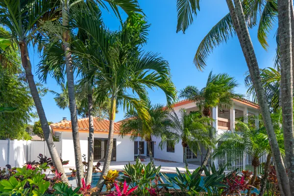 $7,500 | 5730 Vista Linda Lane, Boca Raton, FL 33433