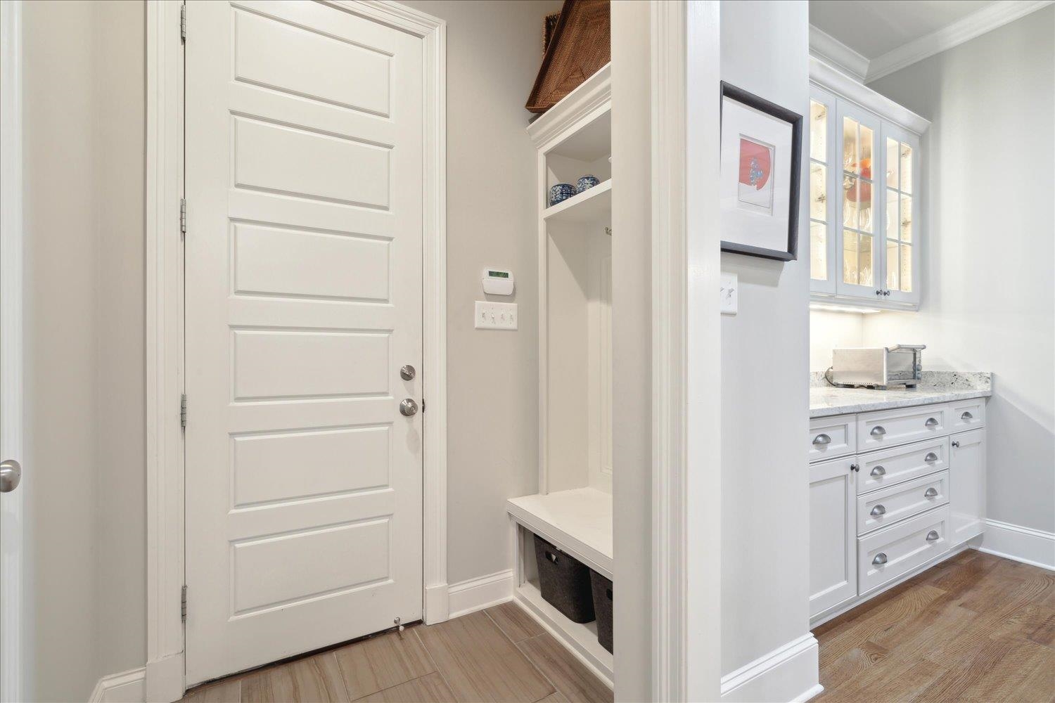5140 Shady Grove Road Memphis, TN 38117 - Photo 36 of 39 a view of cabinets a refrigerator and a stove