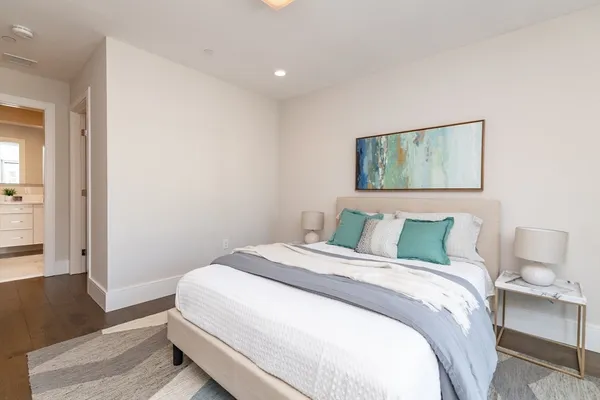 $799,000 | 214 Market Street, Unit 201, Boston, MA 02135