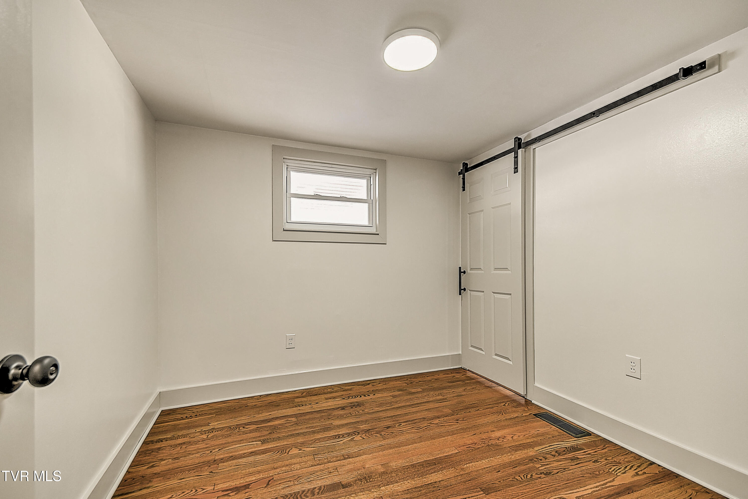 31401 Old Saltworks Road Meadowview, VA 24361 - Photo 19 of 42 Old Saltworks KB-23