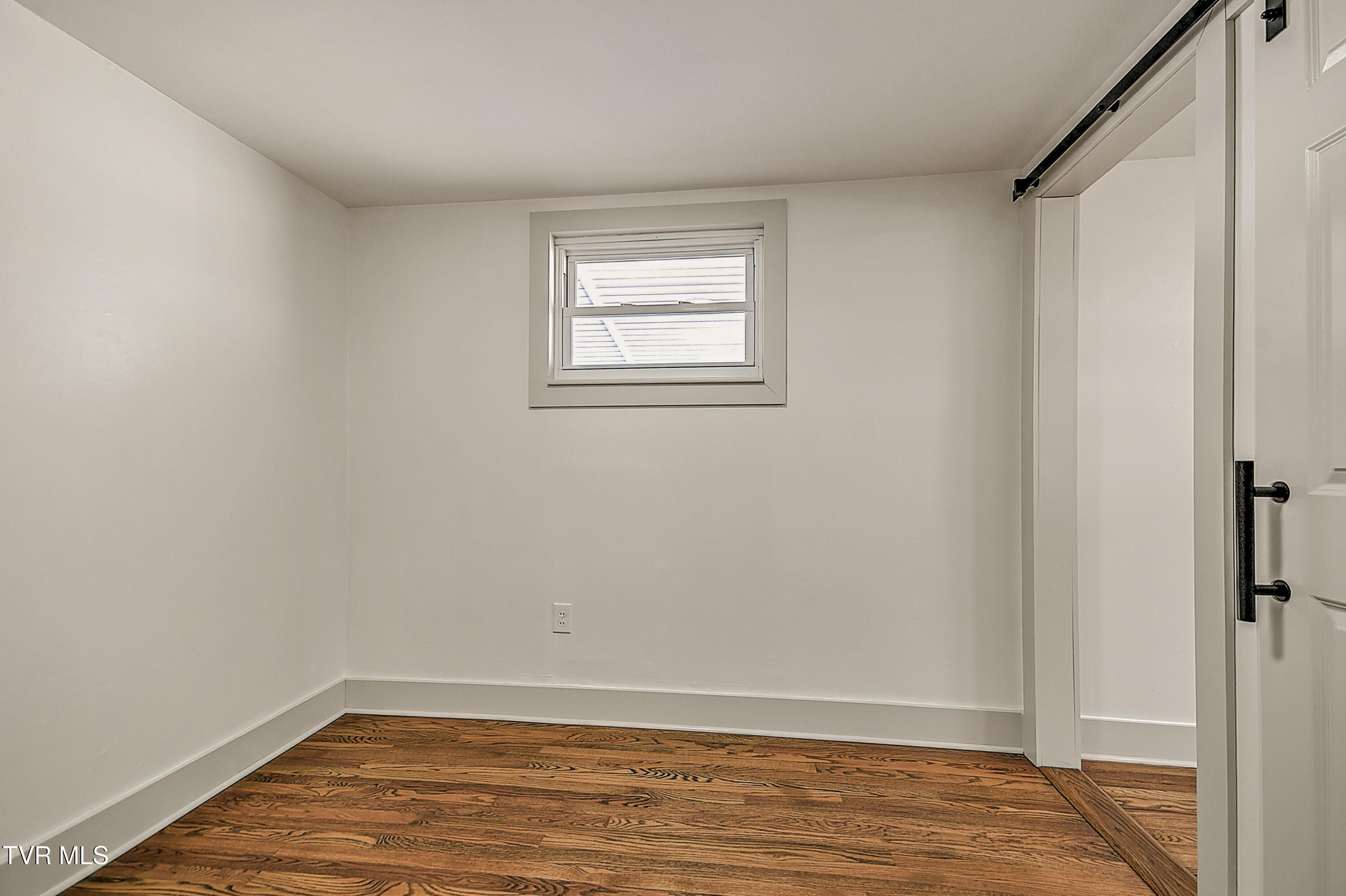 31401 Old Saltworks Road Meadowview, VA 24361 - Photo 22 of 42 Old Saltworks KB-26