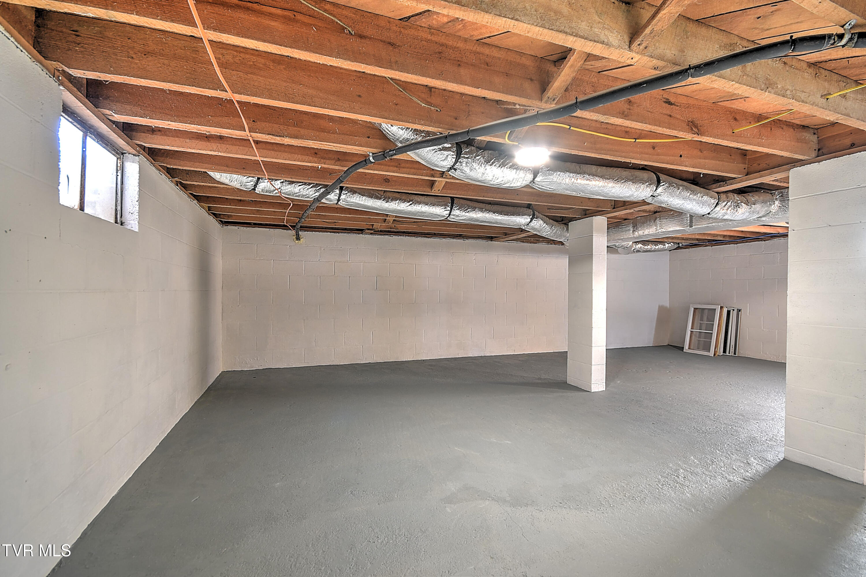 31401 Old Saltworks Road Meadowview, VA 24361 - Photo 26 of 42 Old Saltworks KB-30