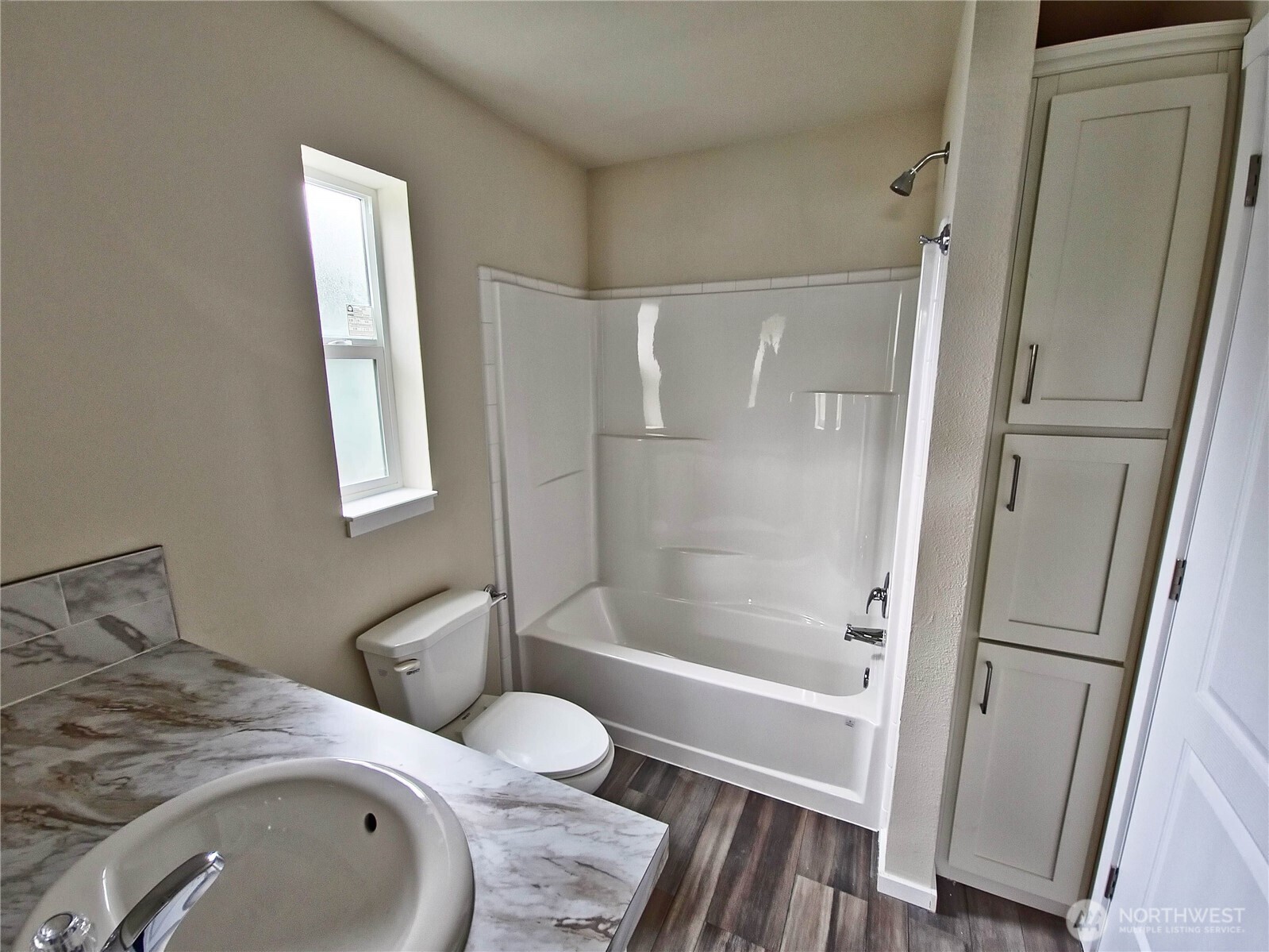 1303 30th Street, Unit 24 Seaview, WA 98644 - Photo 11 of 14