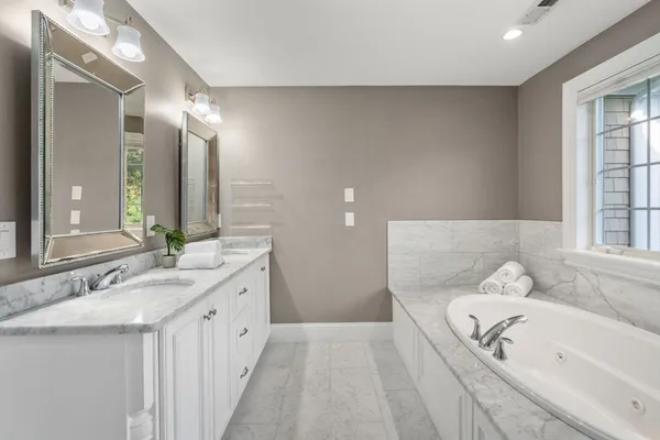 $2,499,000 | 175 Schoolmasters Lane, Dedham, MA 02026