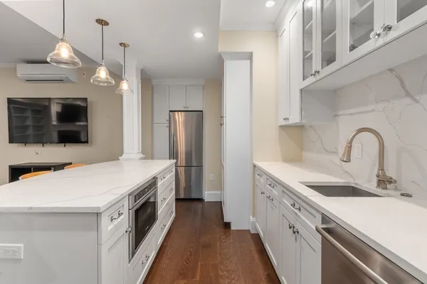 $2,499,000 | 175 Schoolmasters Lane, Dedham, MA 02026