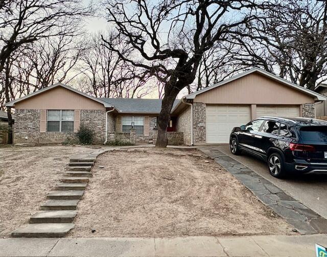 2925 Ridgewood Drive Hurst, TX 76054 - Photo 1 of 27