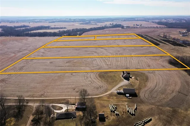 $275,000 | Bogart Road, Sibley, MO 64088