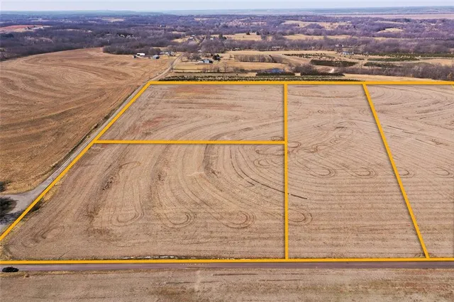 $275,000 | Bogart Road, Sibley, MO 64088