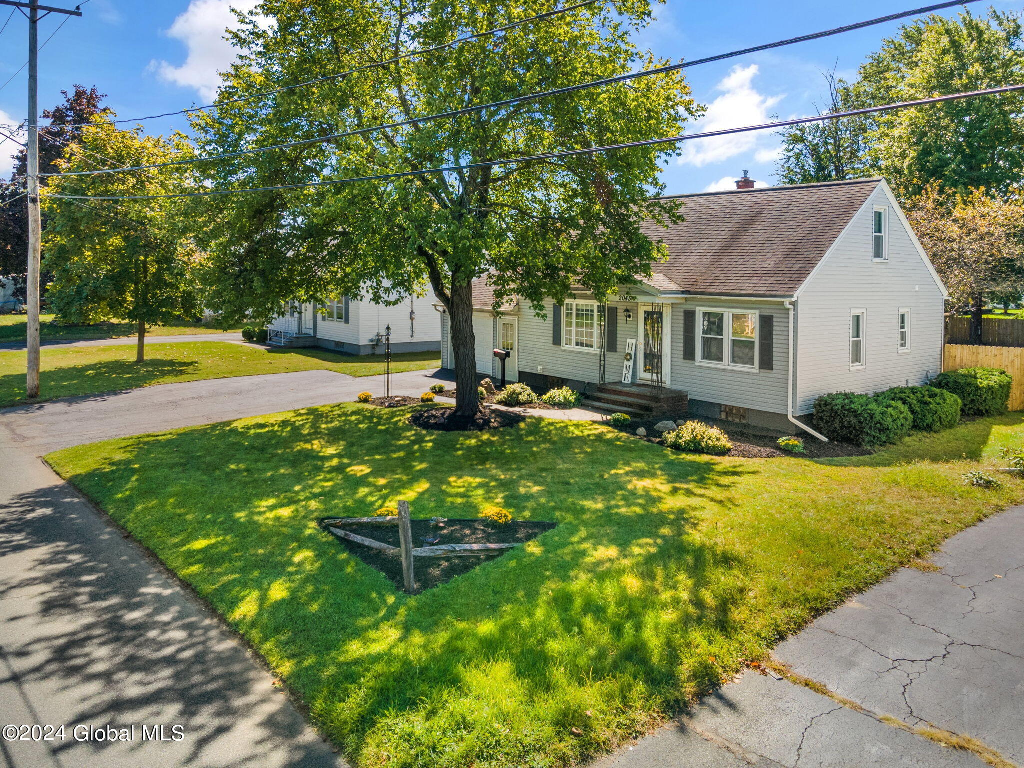2045 Cardiff Road Schenectady, NY 12303 - Photo 27 of 34 27-web-or-mls-027-2045-cardiff-road-sche