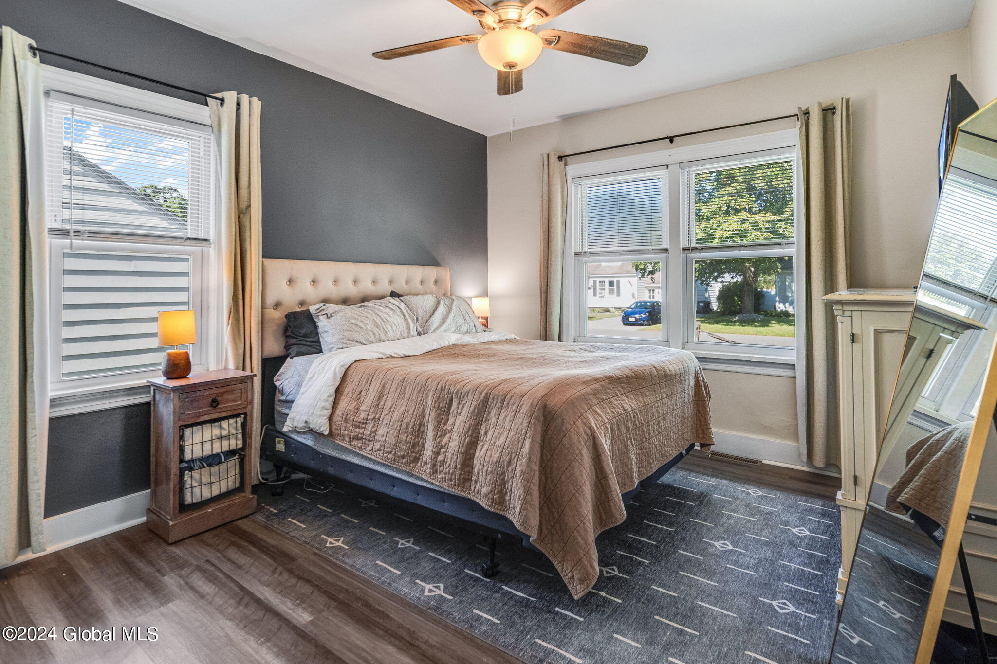 2045 Cardiff Road Schenectady, NY 12303 - Photo 5 of 34 5-web-or-mls-005-2045-cardiff-road-schen