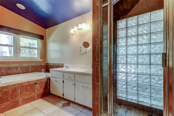 $539,900 | 1795 Bayhill Drive, Oldsmar, FL 34677