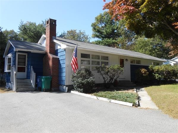 75 Whipple Road Billerica, MA 01821 - Photo 2 of 18