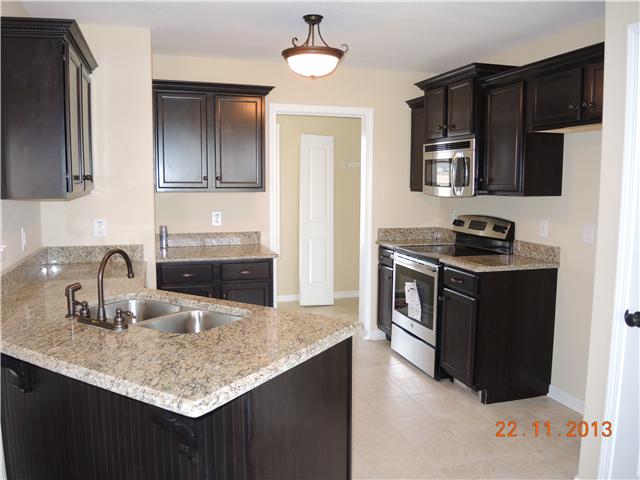114 Whitetail Ridge Clarksville, TN 37040 - Photo 8 of 20 Gallery Image 8