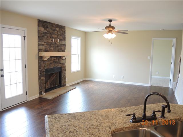 114 Whitetail Ridge Clarksville, TN 37040 - Photo 10 of 20 Gallery Image 10