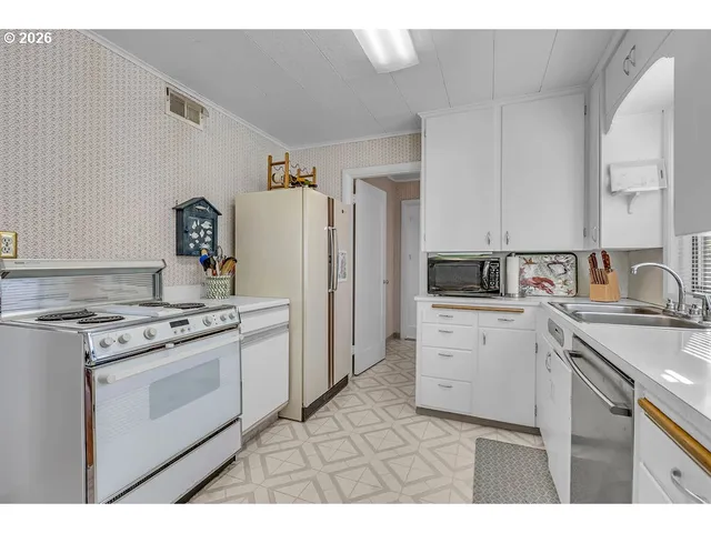 $499,900 | 2311 South Downing Street, Seaside, OR 97138