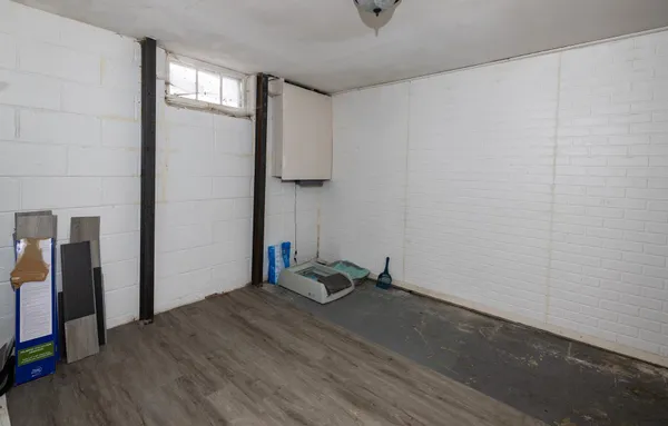 $230,000 | 1909 9th Avenue South, Fargo, ND 58103