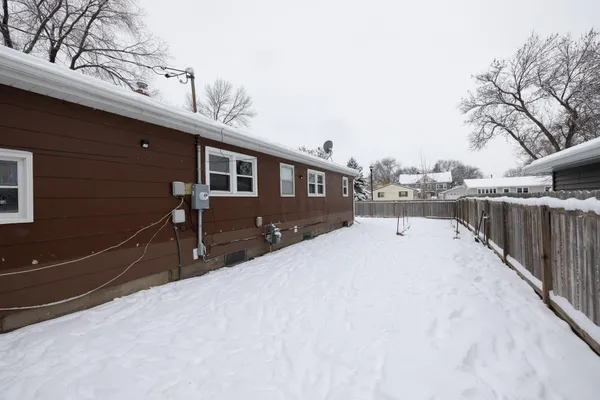 $230,000 | 1909 9th Avenue South, Fargo, ND 58103