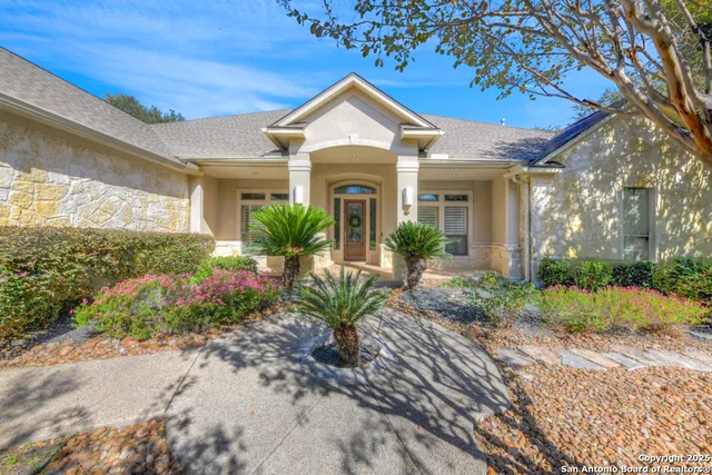 $775,000 | 142 Candelaria, Helotes, TX 78023