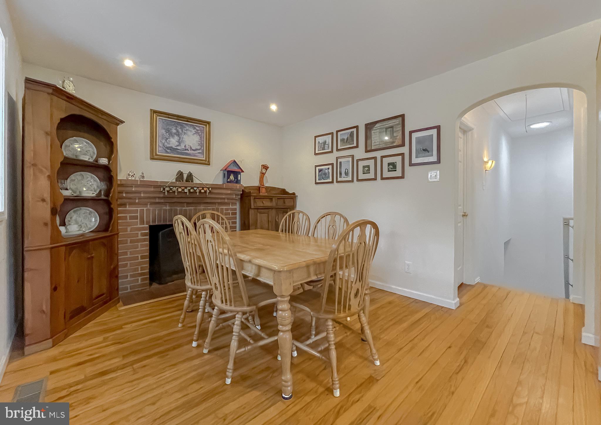 6015 Fir Road St. Leonard, MD 20685 - Photo 4 of 57 Kitchen/dining