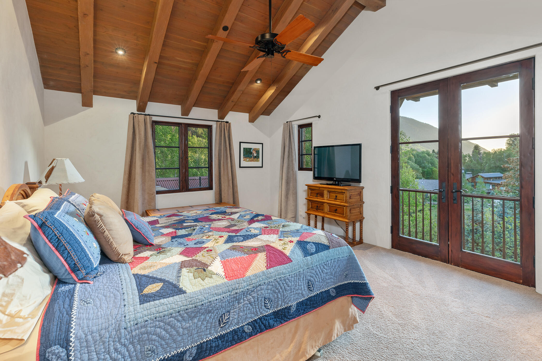 180 Liberty Bell Lane Telluride, CO 81435 - Photo 34 of 57 Suite 5