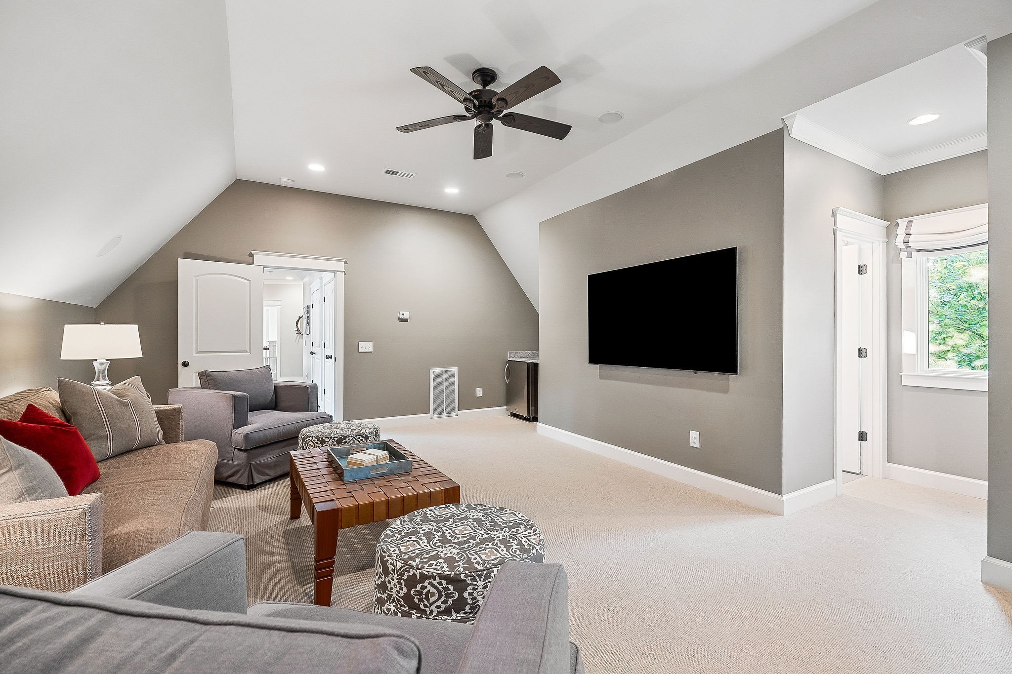 2183 Back Bone Road Sparta, TN 38583 - Photo 46 of 59 a living room with furniture and a flat screen tv