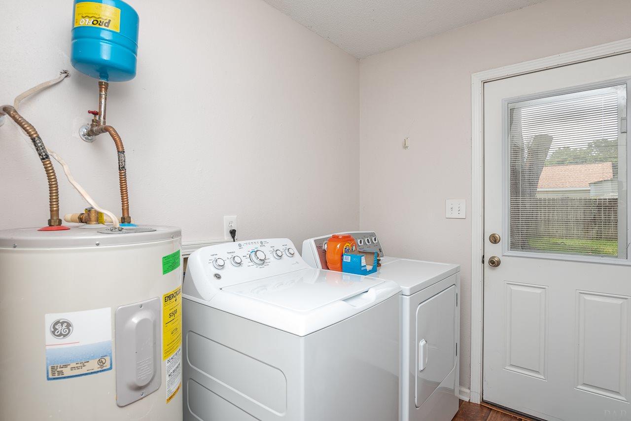 2782 Chickering Road Pensacola, FL 32514 - Photo 12 of 29 Gallery Image 12