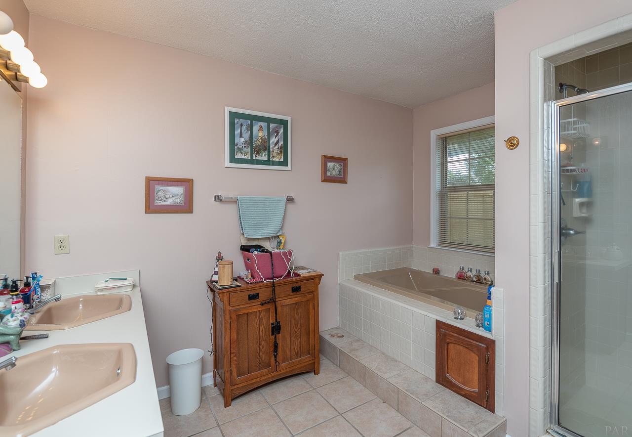 2782 Chickering Road Pensacola, FL 32514 - Photo 15 of 29 Gallery Image 15