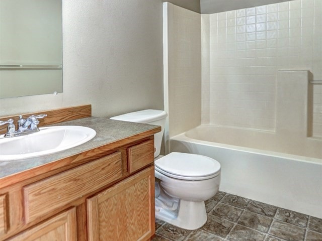 15210 Riverside Lane Spokane Valley, WA 99037 - Photo 13 of 20
