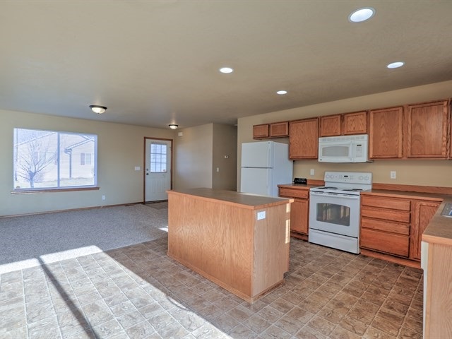 15210 Riverside Lane Spokane Valley, WA 99037 - Photo 6 of 20