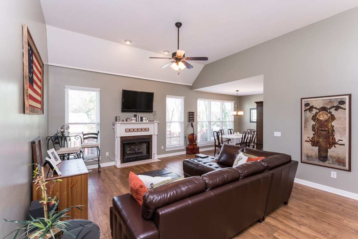 2931 Beckwith Road Mount Juliet, TN 37122 - Photo 3 of 32 Gallery Image 3