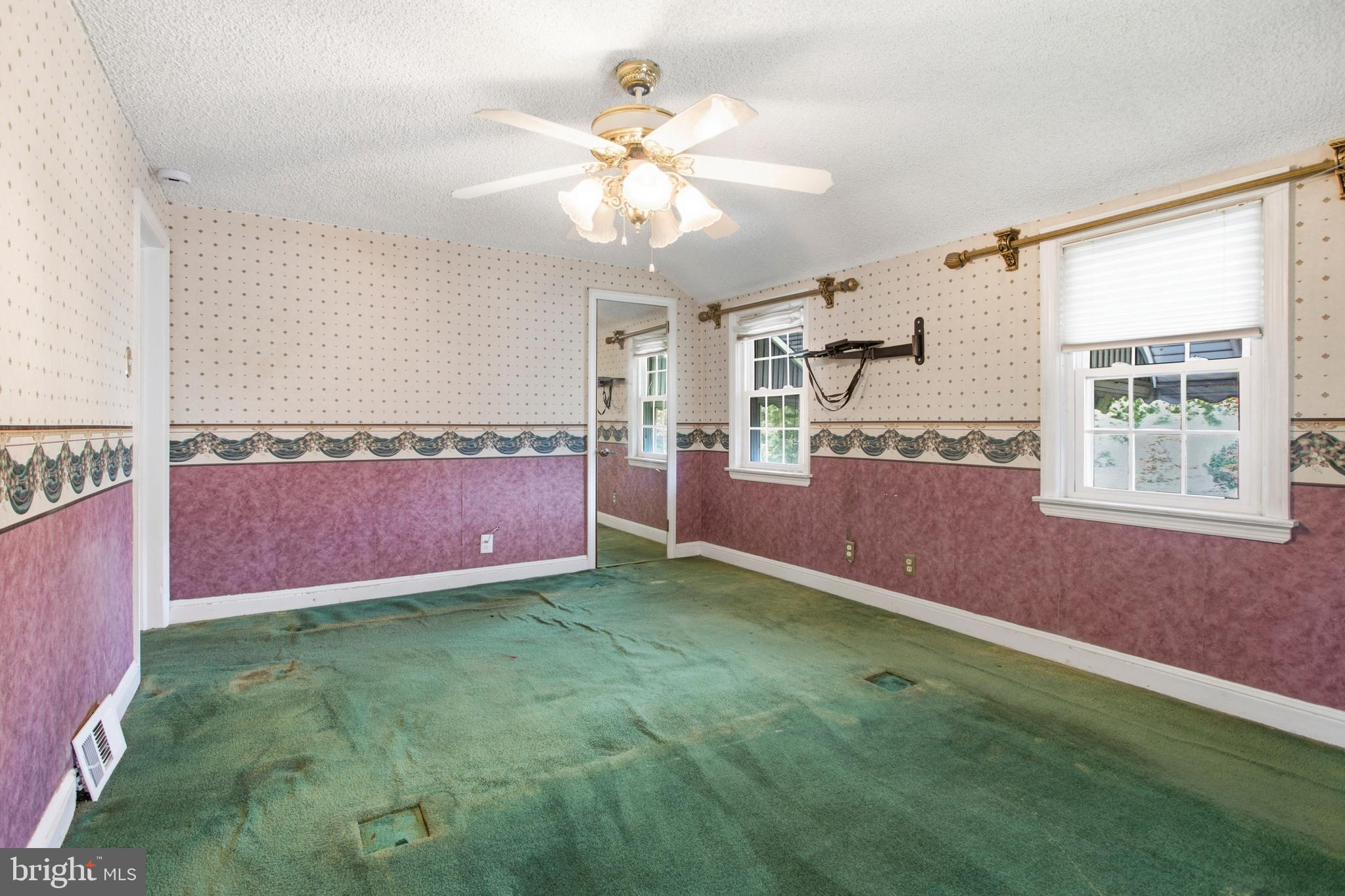 293 Friendship Road Drexel Hill, PA 19026 - Photo 27 of 43 Gallery Image 27