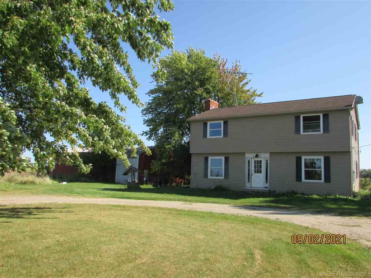 3330 Marlette Road Croswell, MI 48422 - Photo 2 of 17 50054069-2.JPG