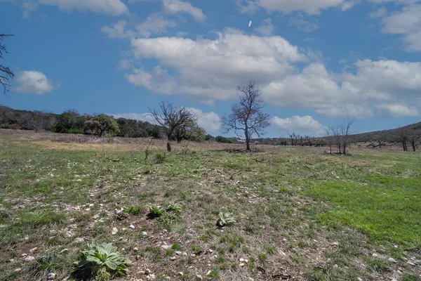 $599,000 | 230 Cade Loop, Ingram, TX 78025
