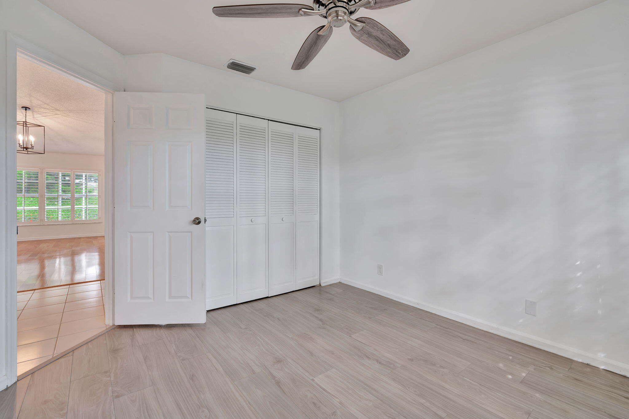 18253 Southeast Fairview Circle Jupiter, FL 33469 - Photo 25 of 54 Bedroom 3