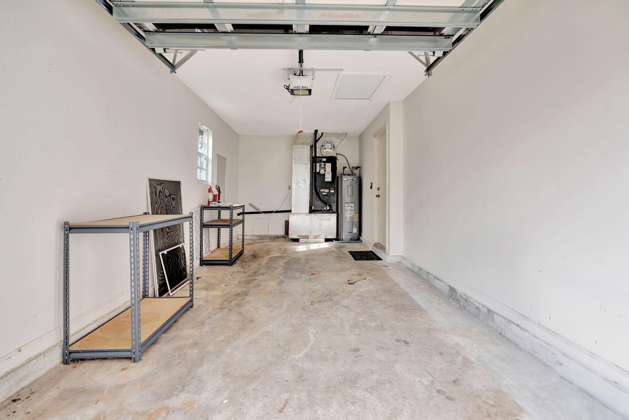 18253 Southeast Fairview Circle Jupiter, FL 33469 - Photo 40 of 54 Garage