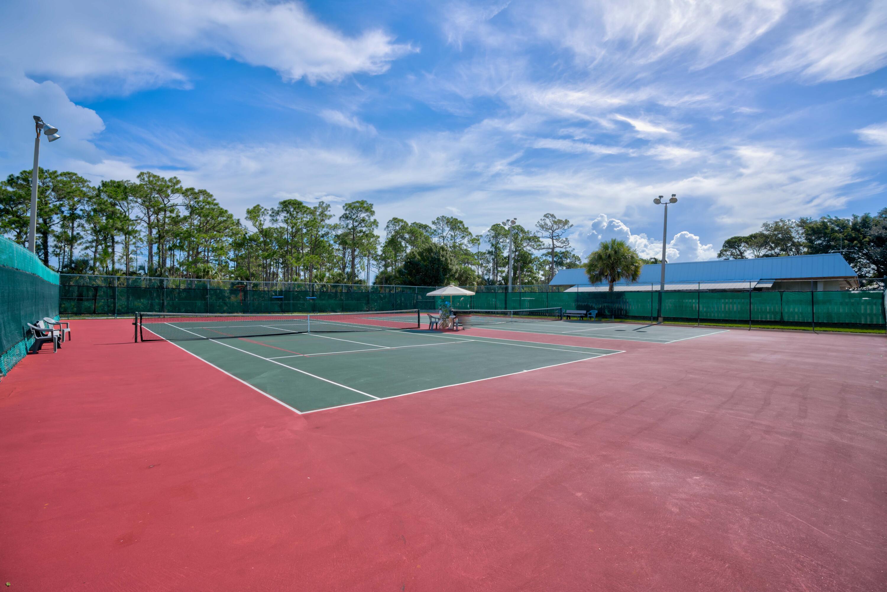 18253 Southeast Fairview Circle Jupiter, FL 33469 - Photo 46 of 54 56__mlp2326_7_8