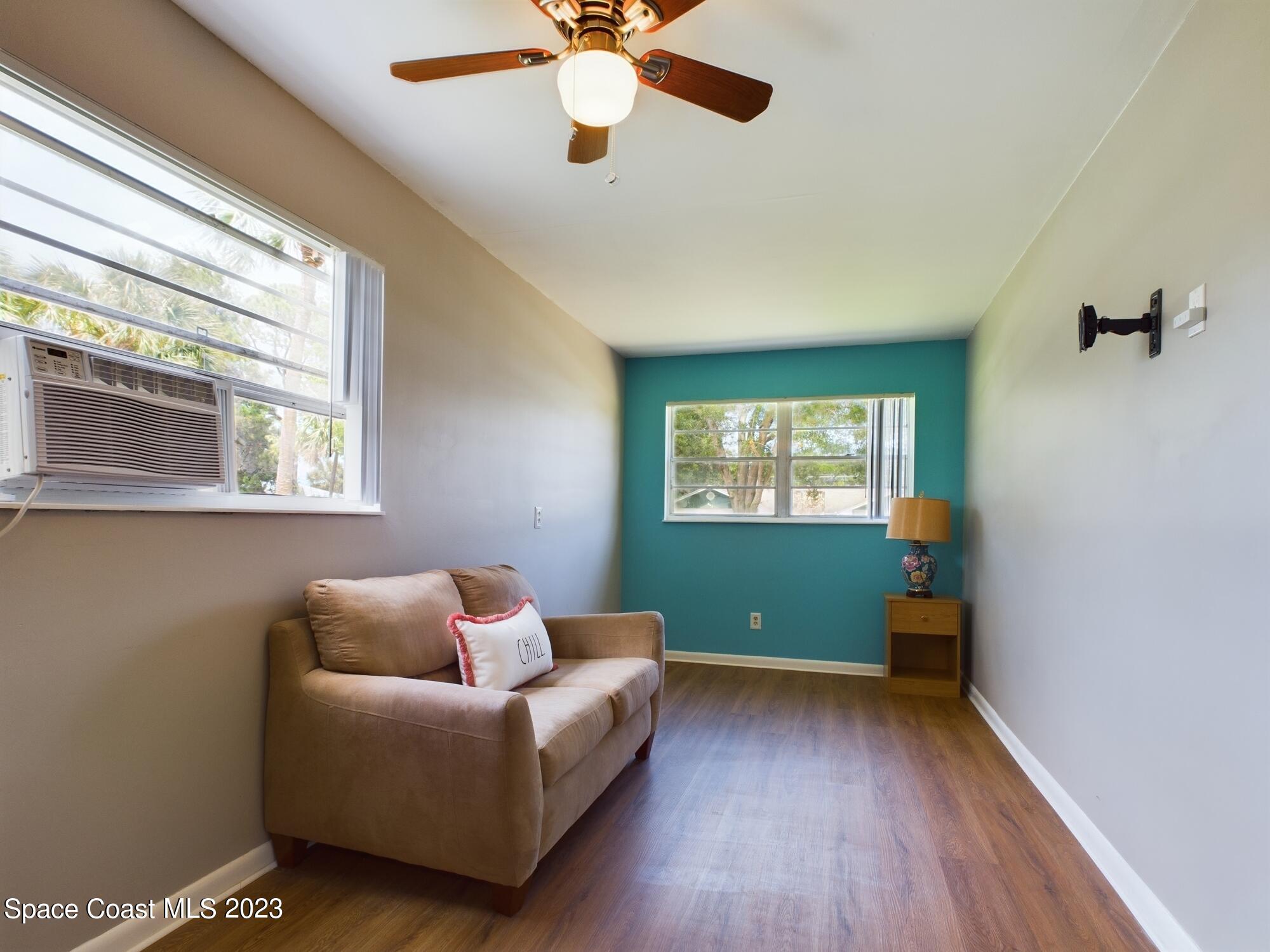 344 Columbus Street Sebastian, FL 32958 - Photo 10 of 35 a living room with furniture and a window
