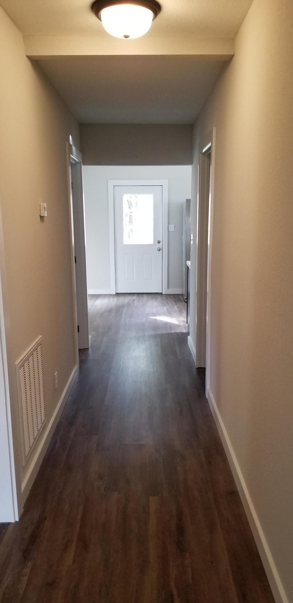 120 Spring Street Maynardville, TN 37807 - Photo 12 of 15 WIDE HALLWAY