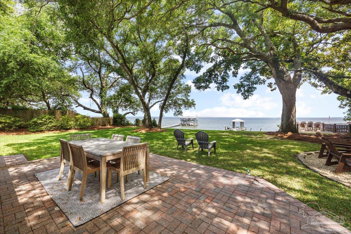 2424 West Bayshore Road Gulf Breeze, FL 32563 - Photo 59 of 70