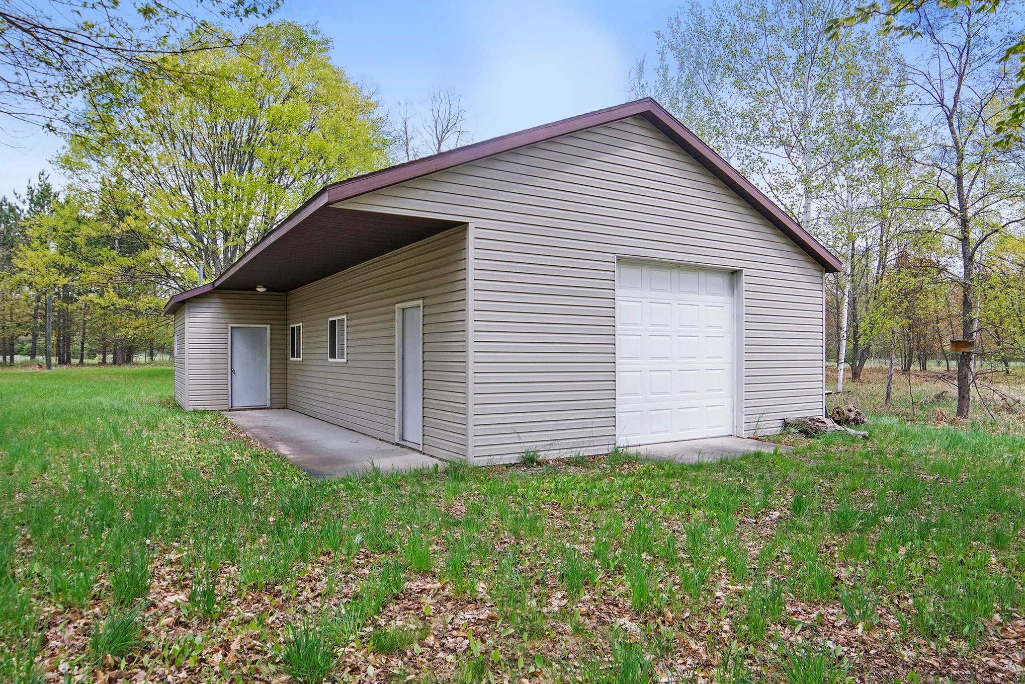 366 Sawyer Road Gaylord, MI 49735 - Photo 23 of 27 Gallery Image 23