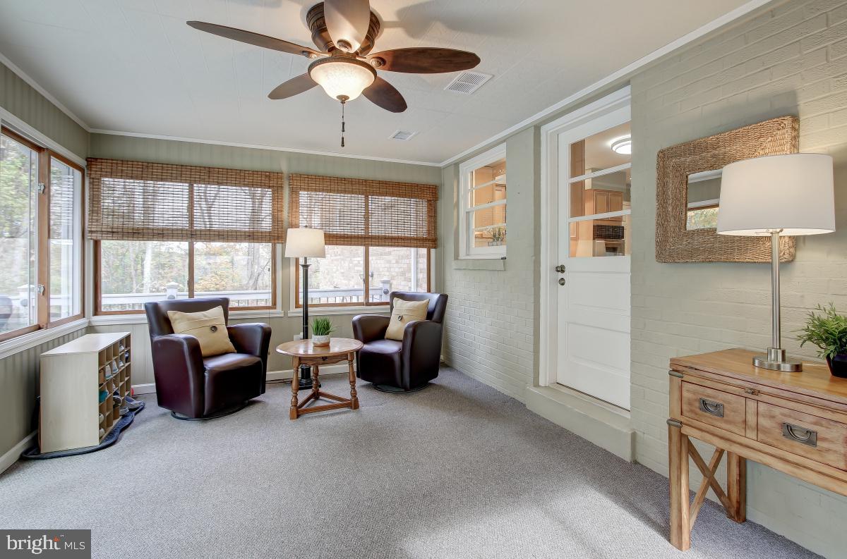 6588 Kelly Road Warrenton, VA 20187 - Photo 17 of 39 Ceiling Fan and Abundant Light