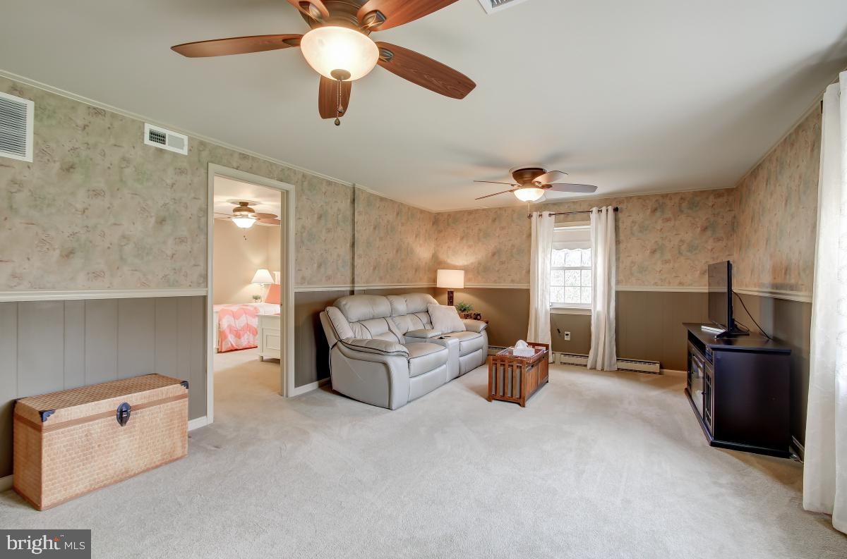 6588 Kelly Road Warrenton, VA 20187 - Photo 28 of 39 Plenty of Space for Family Fun