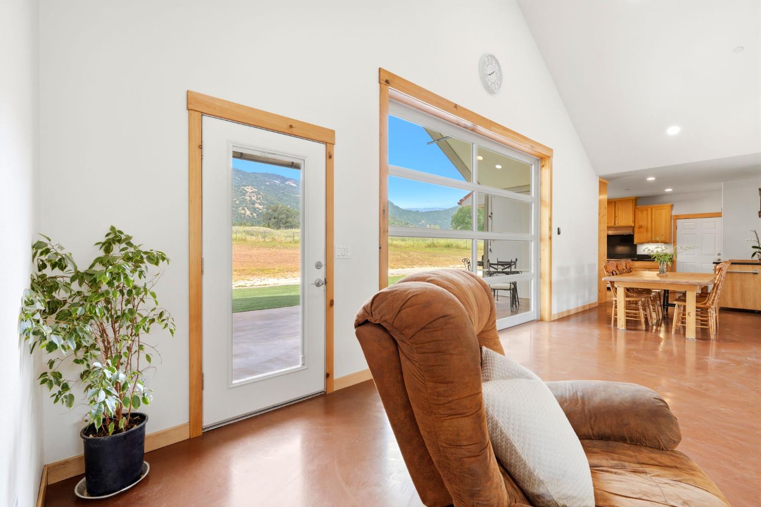 39348 Dunlap Road Dunlap, CA 93621 - Photo 24 of 97